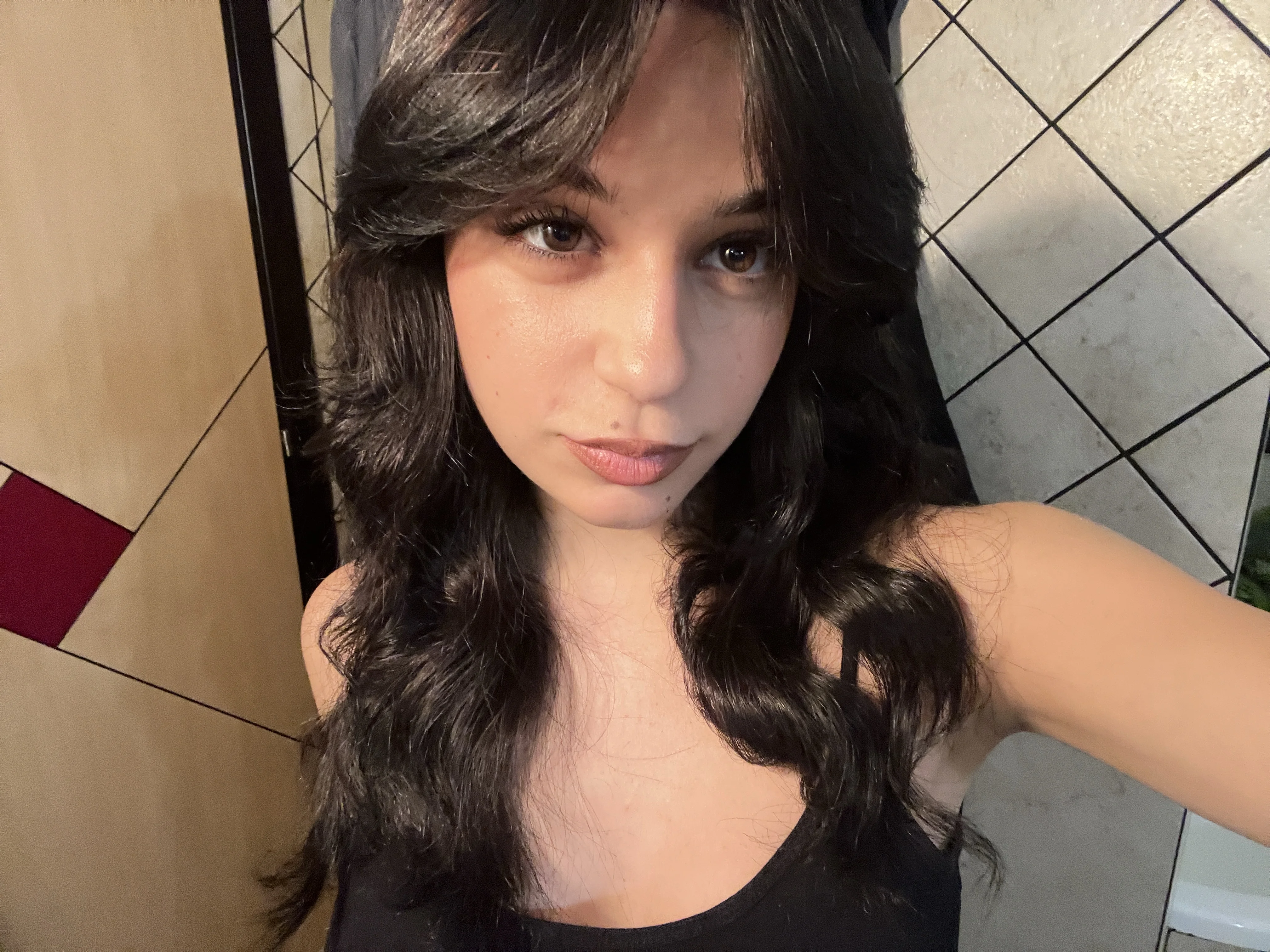 Leila  1