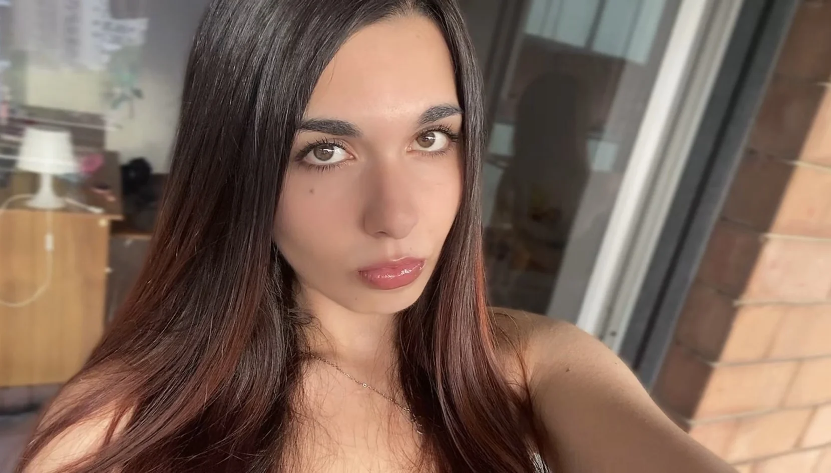 Sara  1